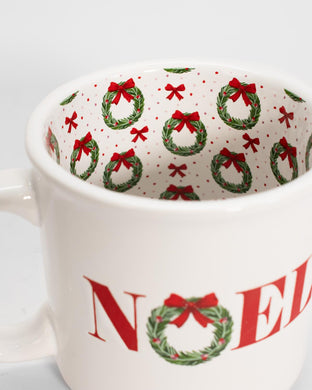 Noel Clara Wreath Mug