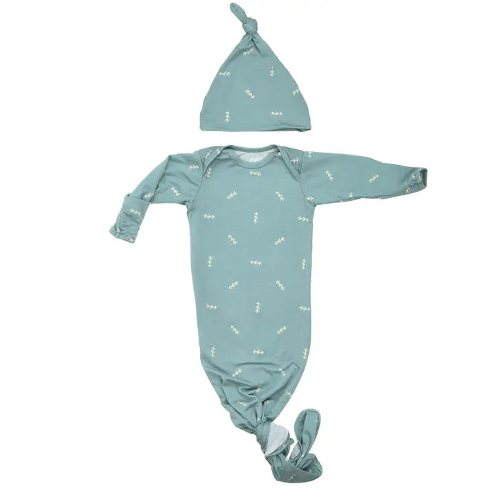 Arrow Print Knotted NB Gown PJ's w/ Hat