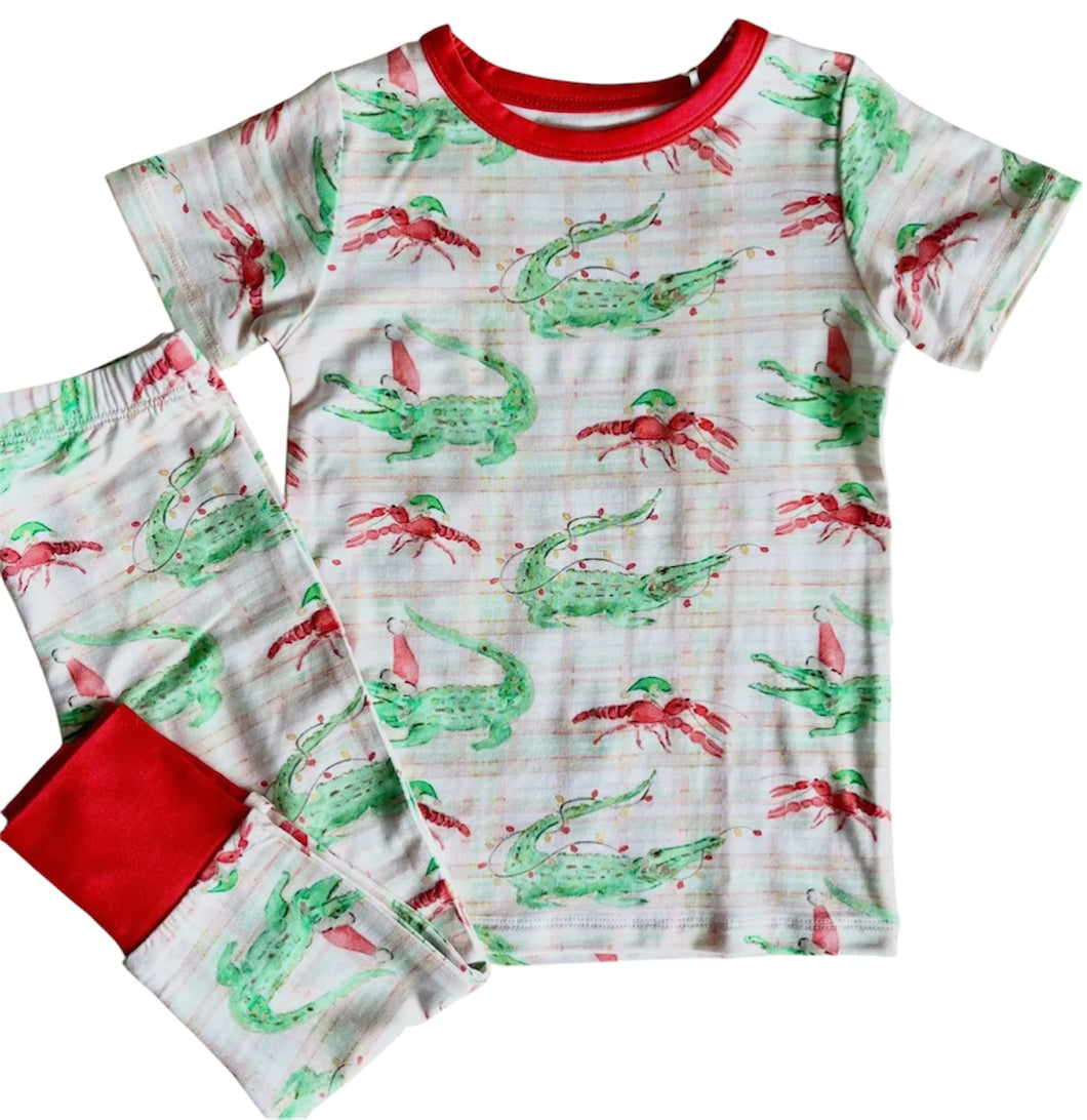 Gator/Crawfish Two Piece Pajamas Set