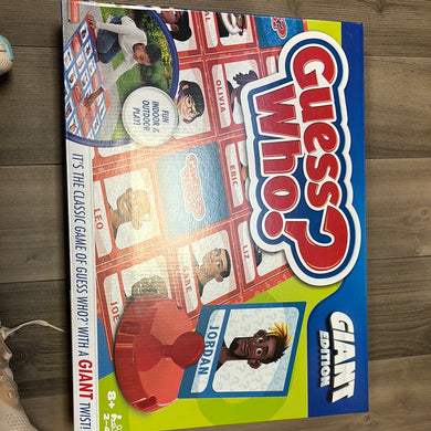 Guess Who giant edition game