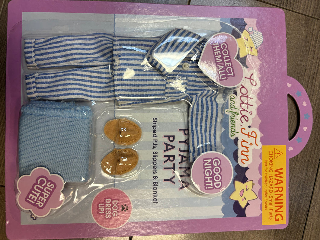 Lottie, Finn and Friends pajama party