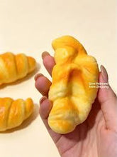 Croissant Loaf Squeeze Squishy