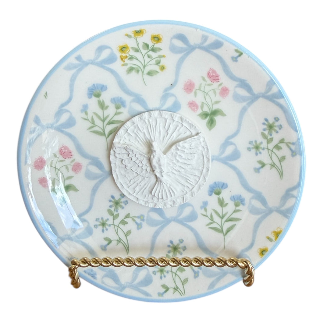 Holy Spirit Intaglio on floral bow plate with easel