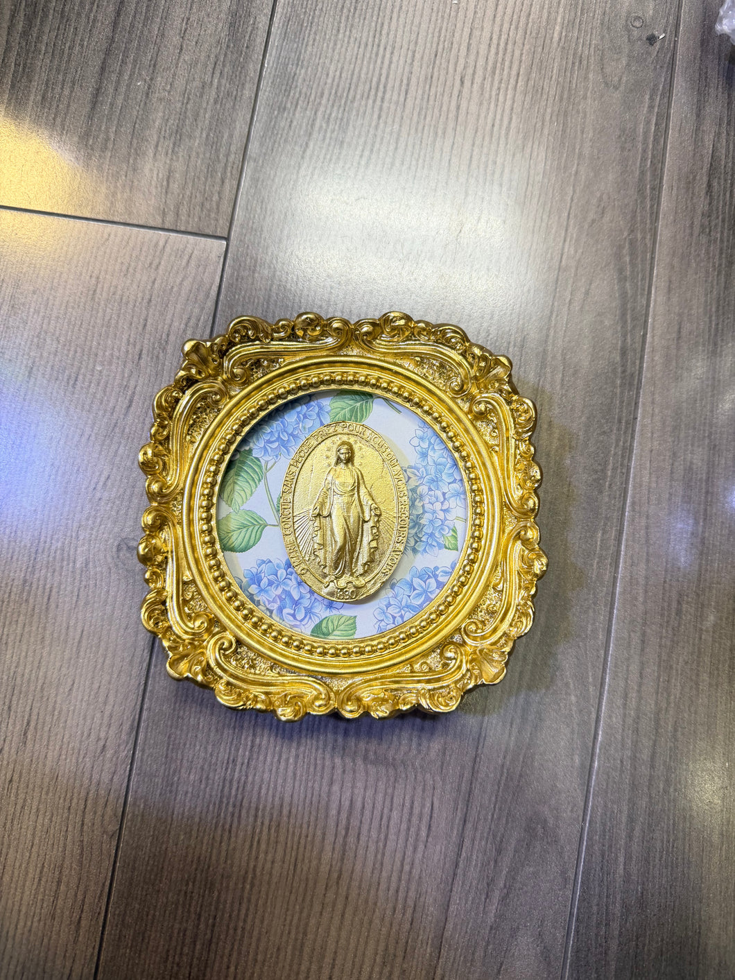 Our Lady of the Miraculous Medal Intaglio on blue hydrangea background set on round vintage fram