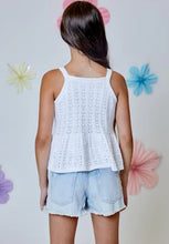 White Bow Tank