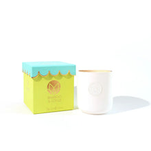 Scalloped Musee Candles
